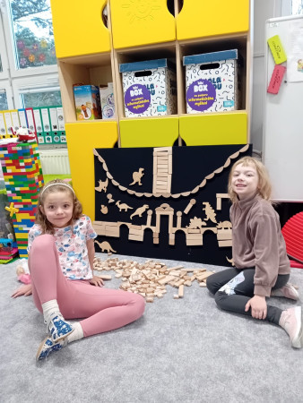 Dozvídáme se zajímavosti o dinosaurech